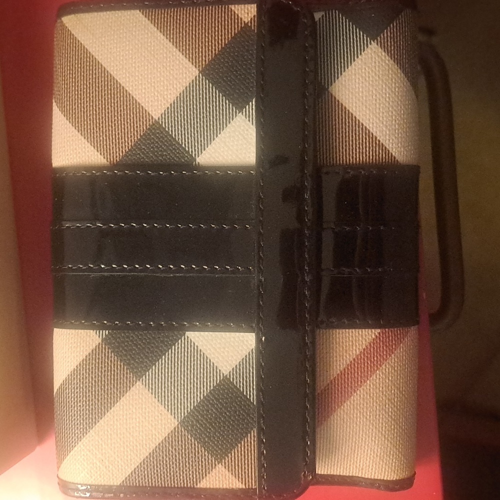 Burberry Checkered Wallet Holder in Black and Brown - Picture 3 of 9